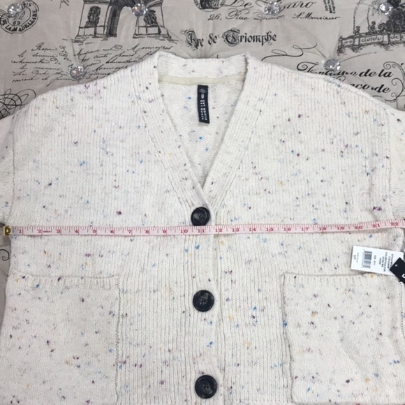 LORD & TAYLOR DESIGN LAB CARDIGAN - Picture 7 of 7